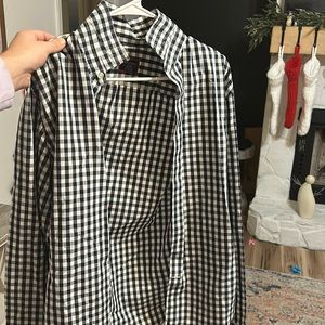 Untuckit navy plaid shirt